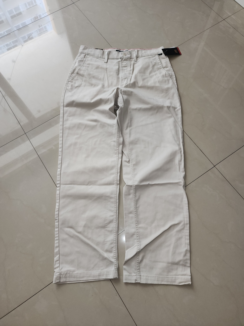 Men's White Chino Pants - Classic Straight Fit